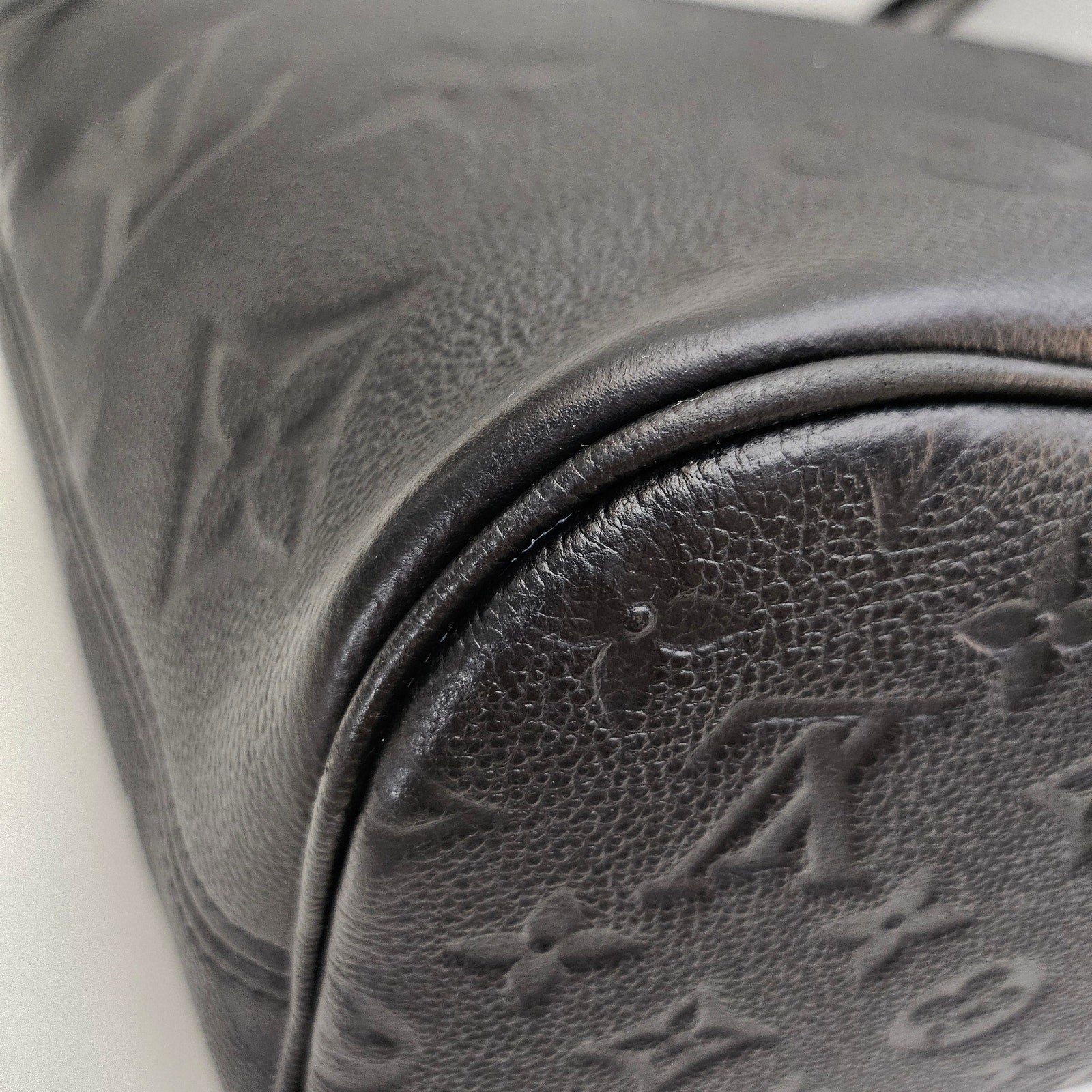 Louis Vuitton Empreinte Monogram Giant Neverfull MM Black Tote