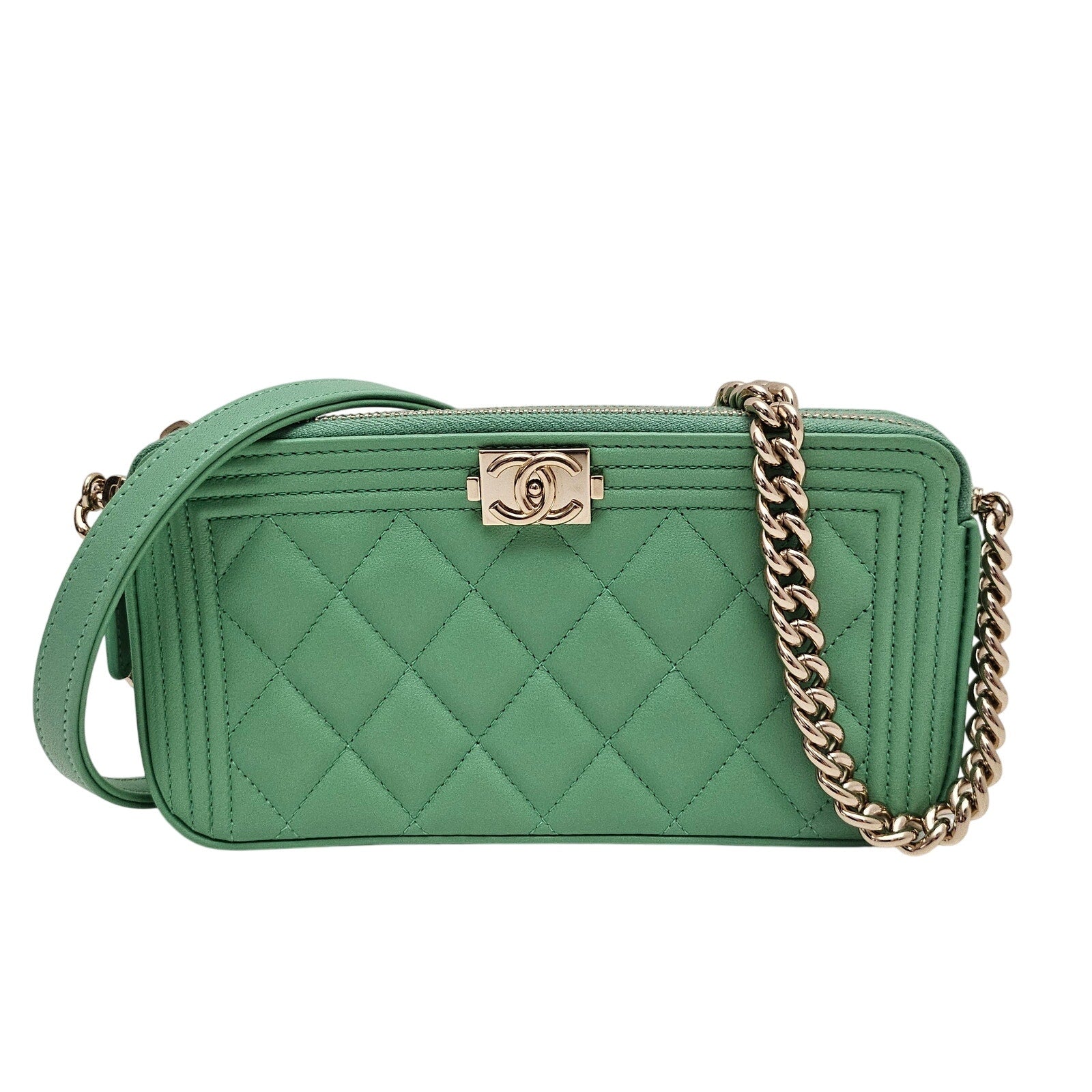 Chanel Lambskin Quilted Small Boy Clutch With Chain Green