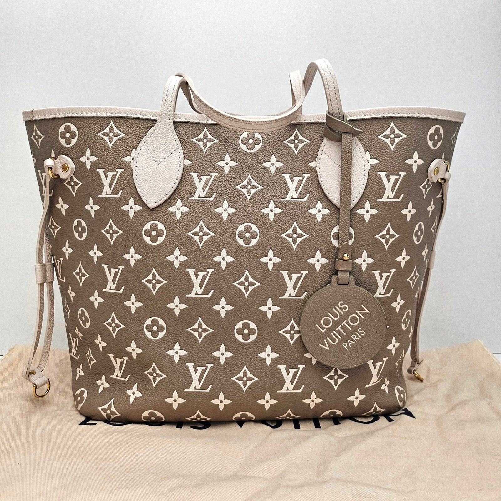 Louis Vuitton Neverfull NM Tote Spring in the City Monogram Empreinte Leather MM Kaki/Beige/Crea