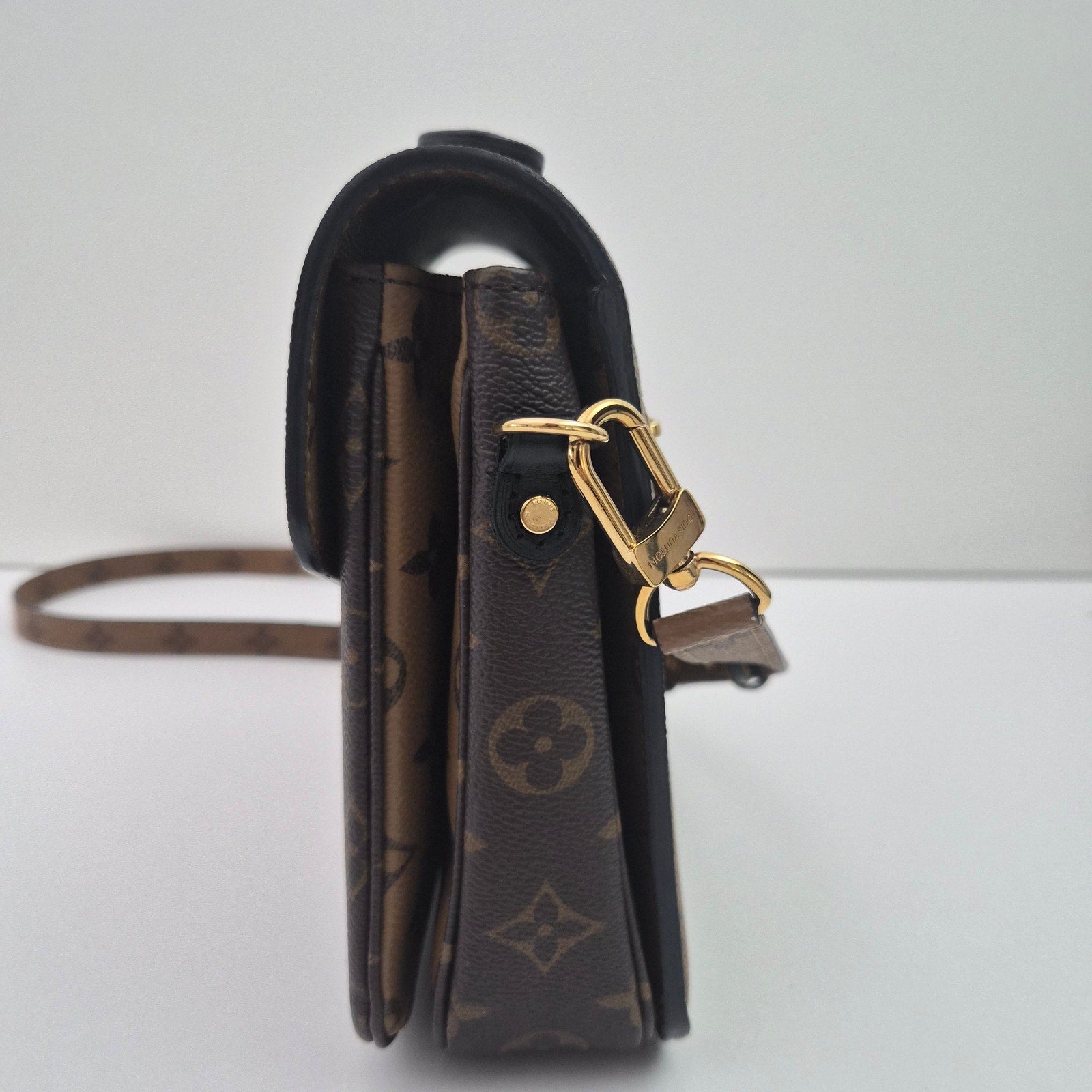 Louis Vuitton Reverse Monogram Pochette Metis Crossbody Bag