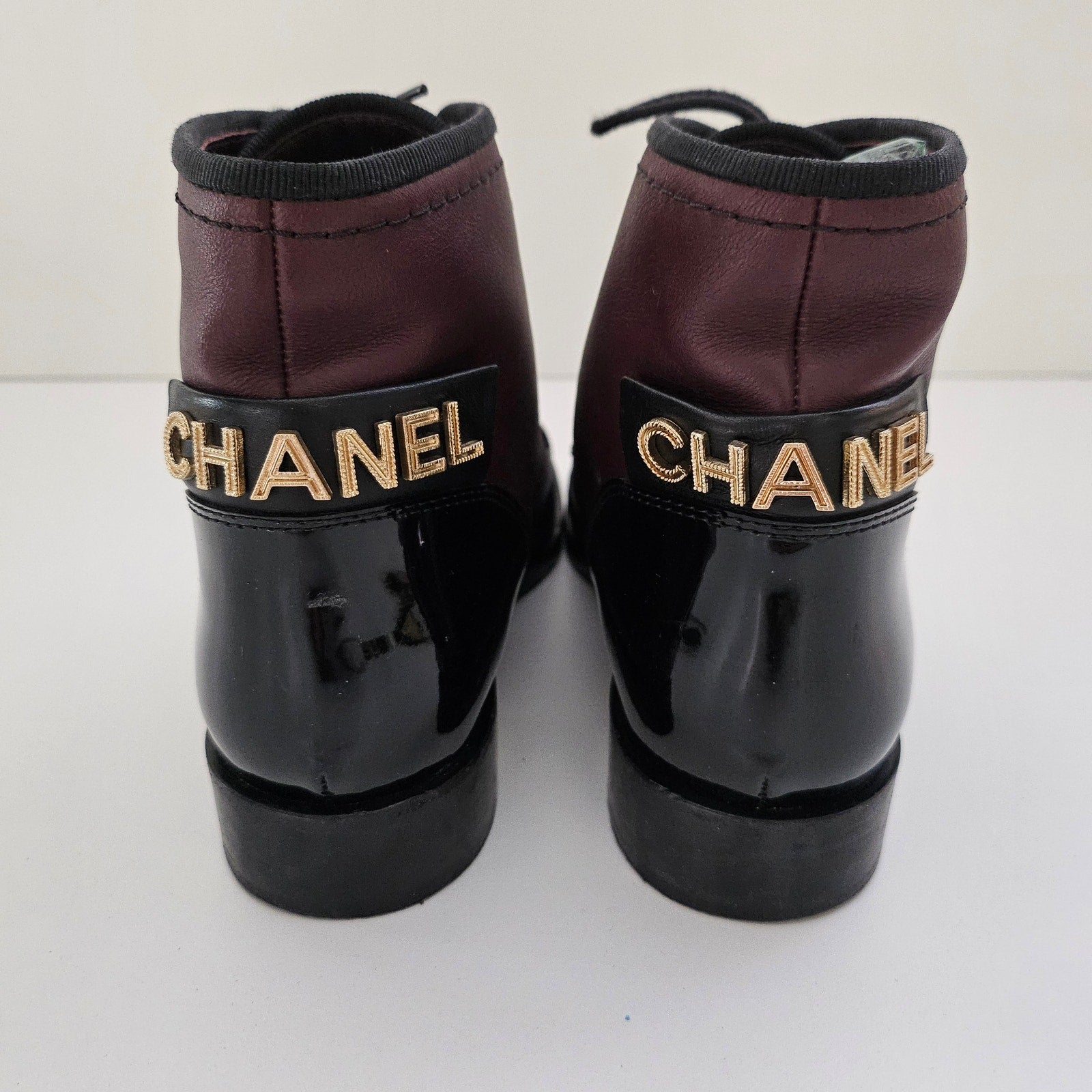 Chanel Burgundy/Black Patent and Leather CC Cap Toe Ankle Boots Size US 7.5 /  EU 37.5