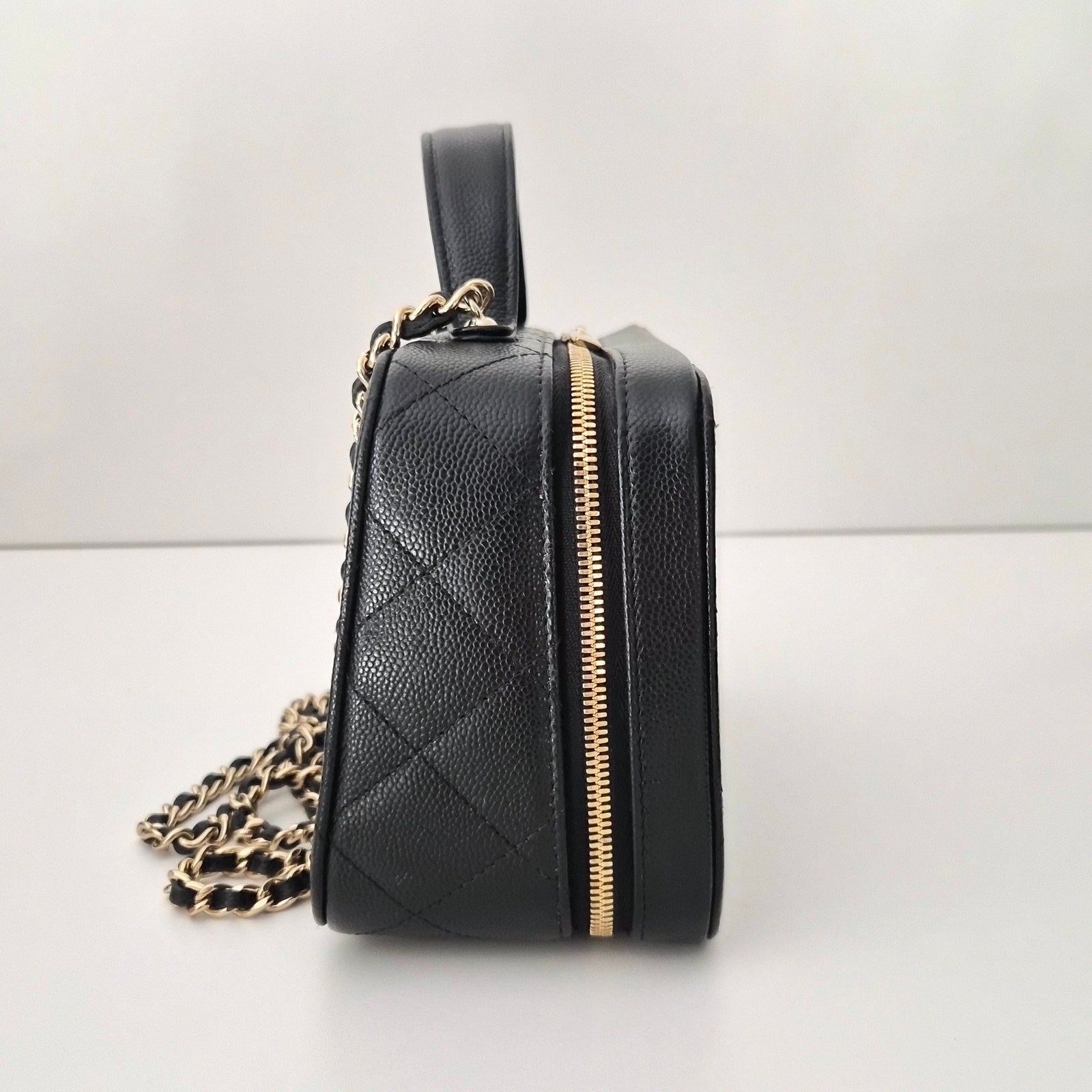 Chanel Caviar Quilted Top Handle Vanity With Chain Black