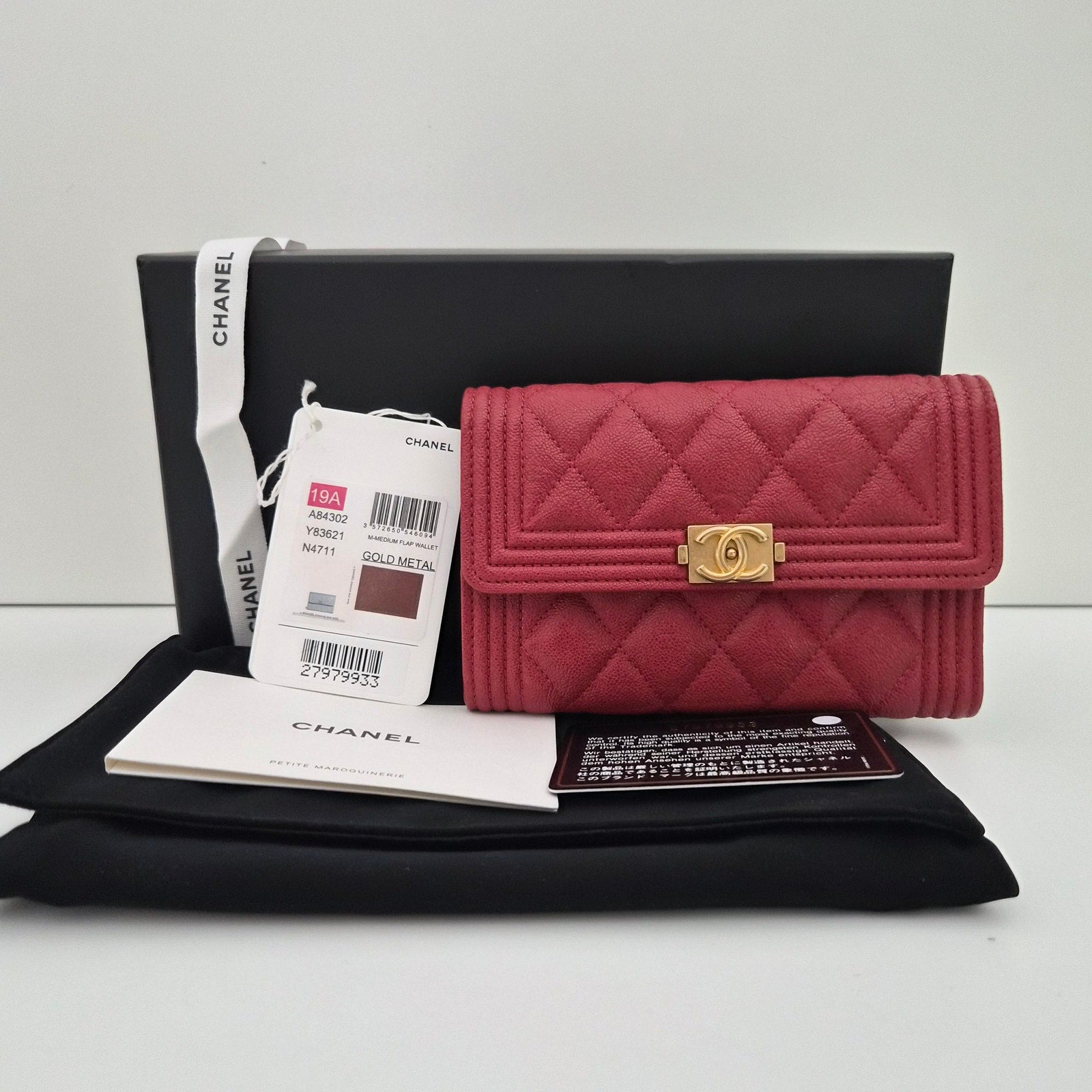 Chanel Caviar Quilted Medium Boy Flap Wallet Red