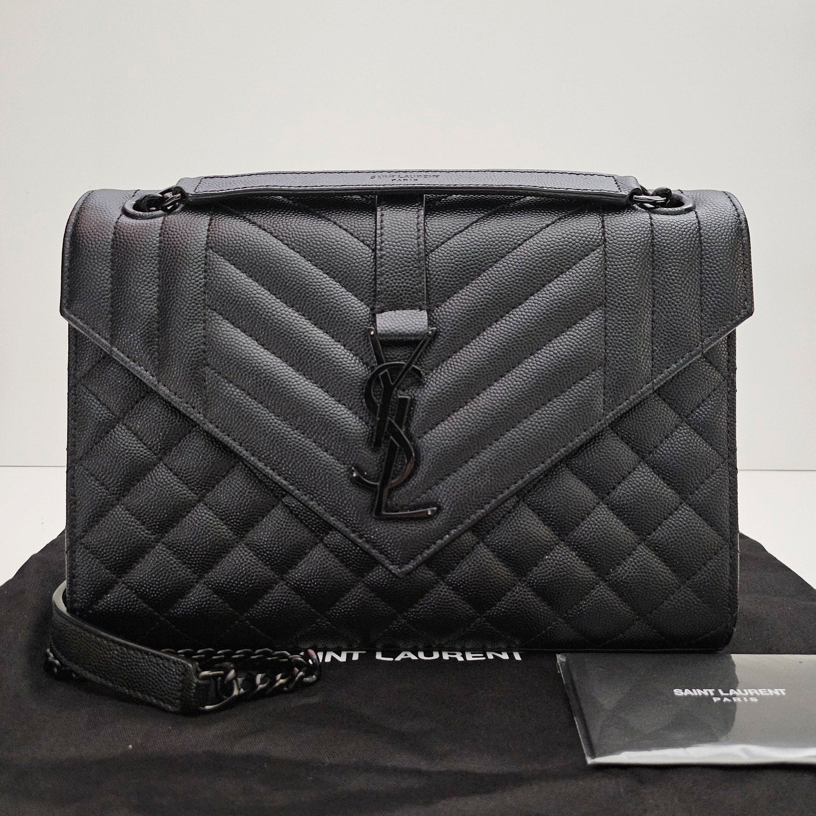 Saint Laurent Grain De Poudre Matelasse Triquilt Medium Monochrome Satchel Black