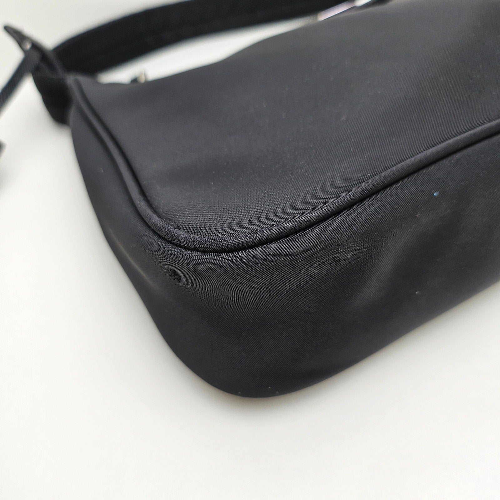 Prada Tessuto Re-Edition 2000 Nylon Shoulder Bag Black