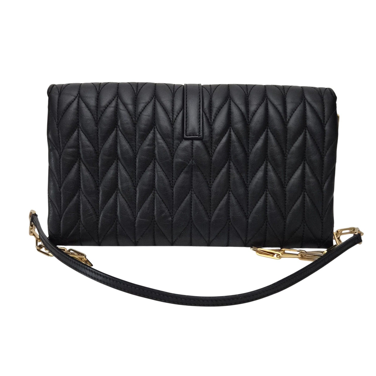 Gucci Vintage Quilted Chevron Leather Lion Charm Crossbody