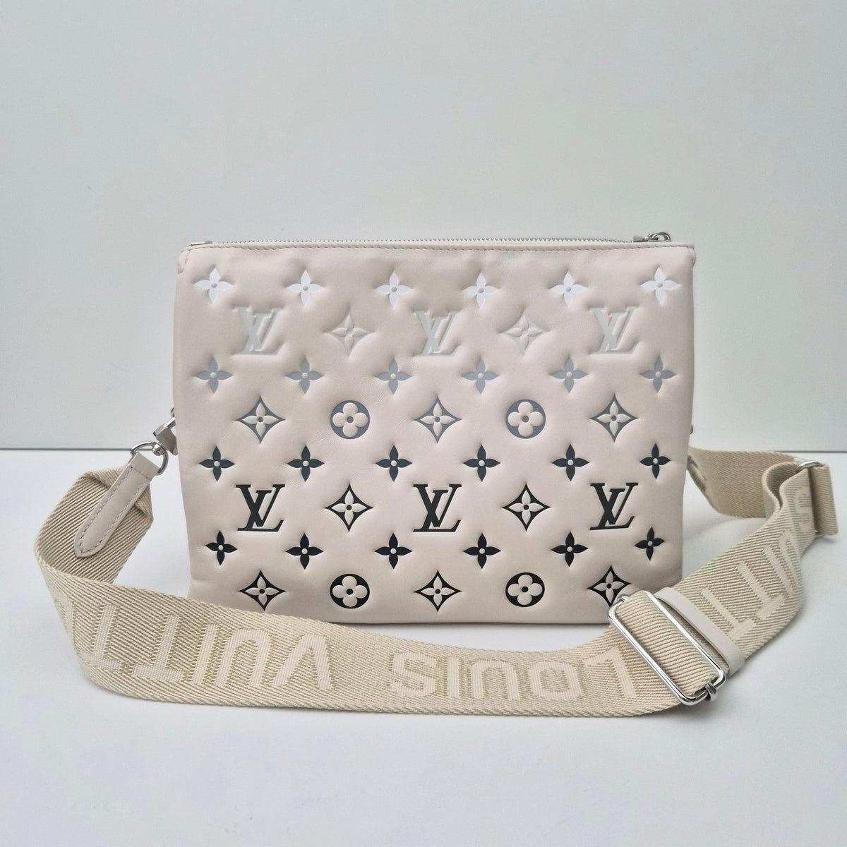 Louis Vuitton Coussin PM Limited Edition Ski Collection Cream Gray