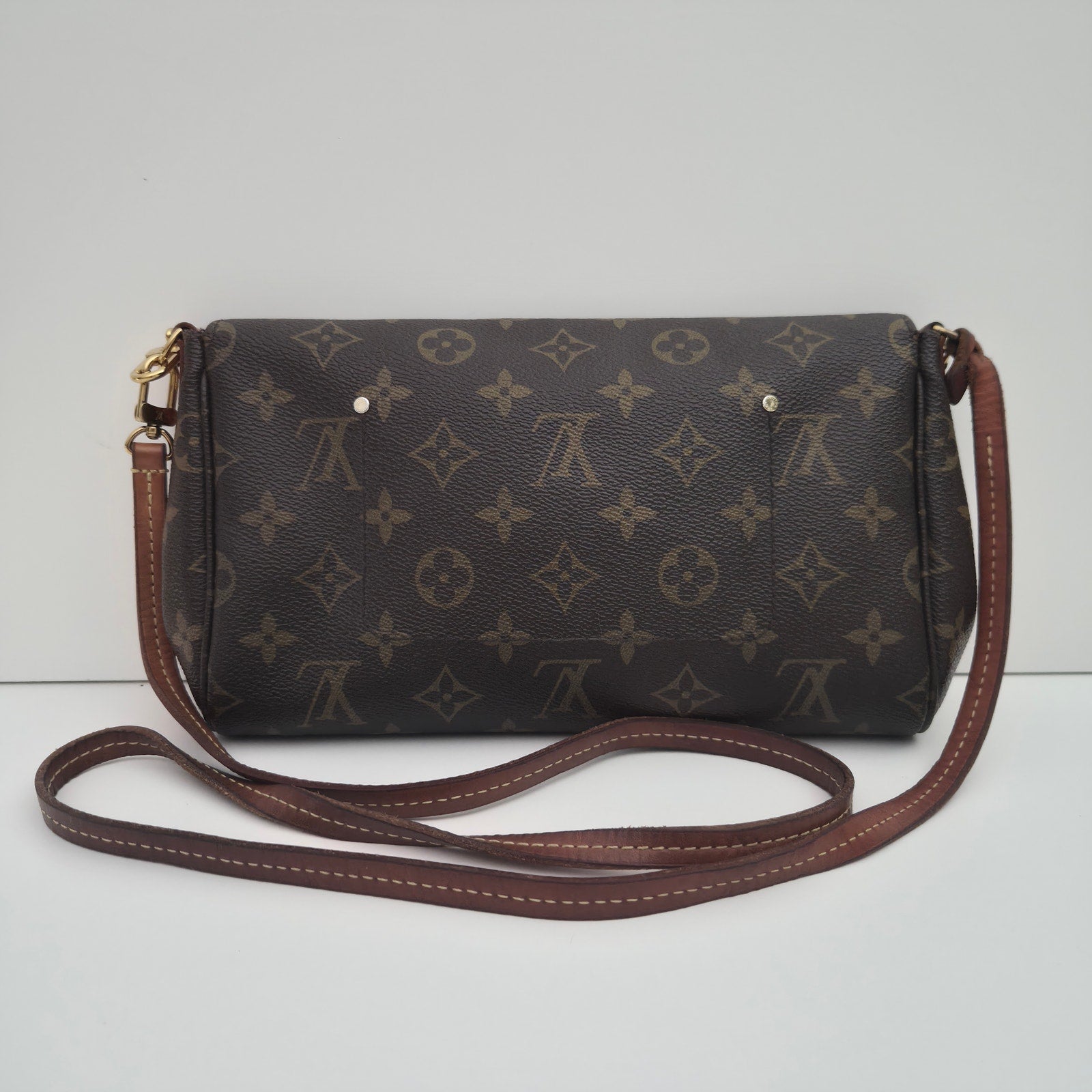 Louis Vuitton Monogram Favorite MM Crossbody