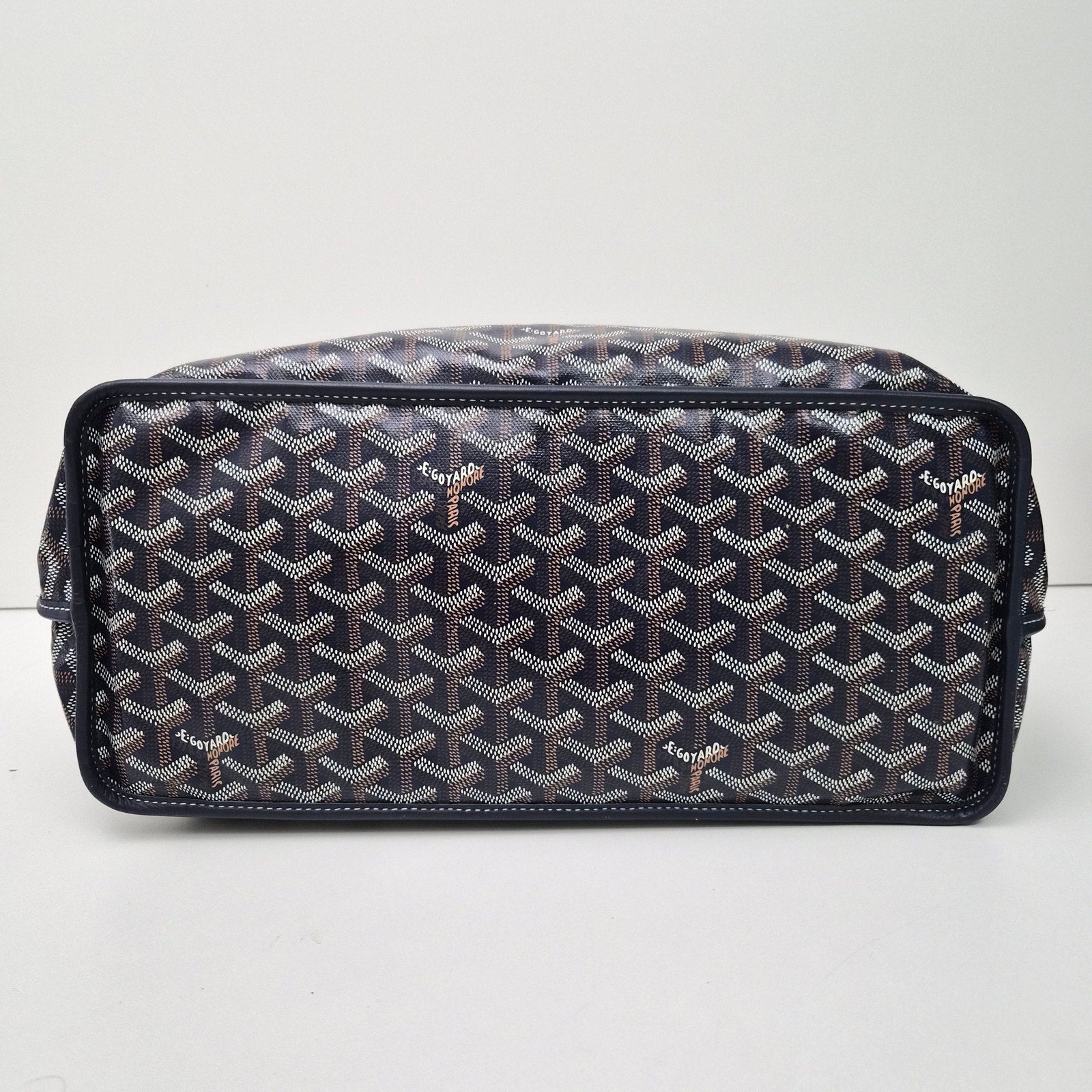 Goyard Reversible Anjou PM Tote Navy