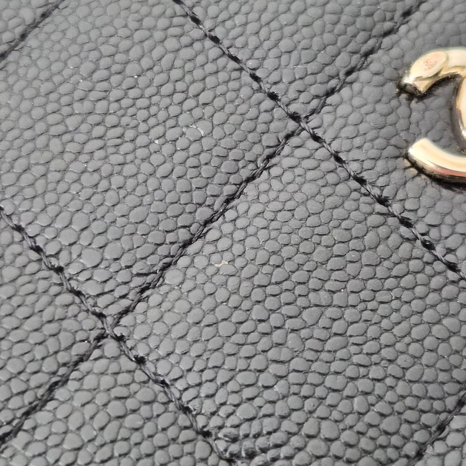 Chanel Caviar Quilted Top Handle Vanity With Chain Black