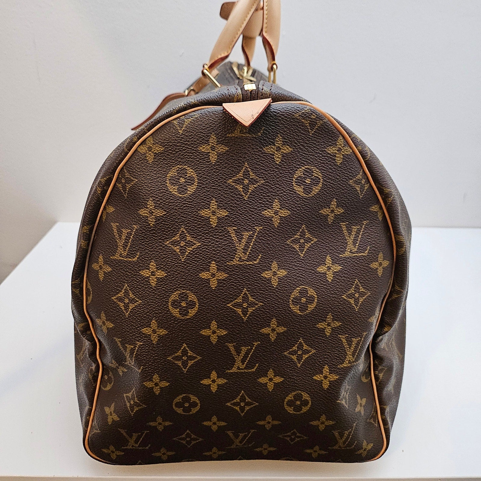 Louis Vuitton Monogram Keepall 55 Travel Duffle Bag