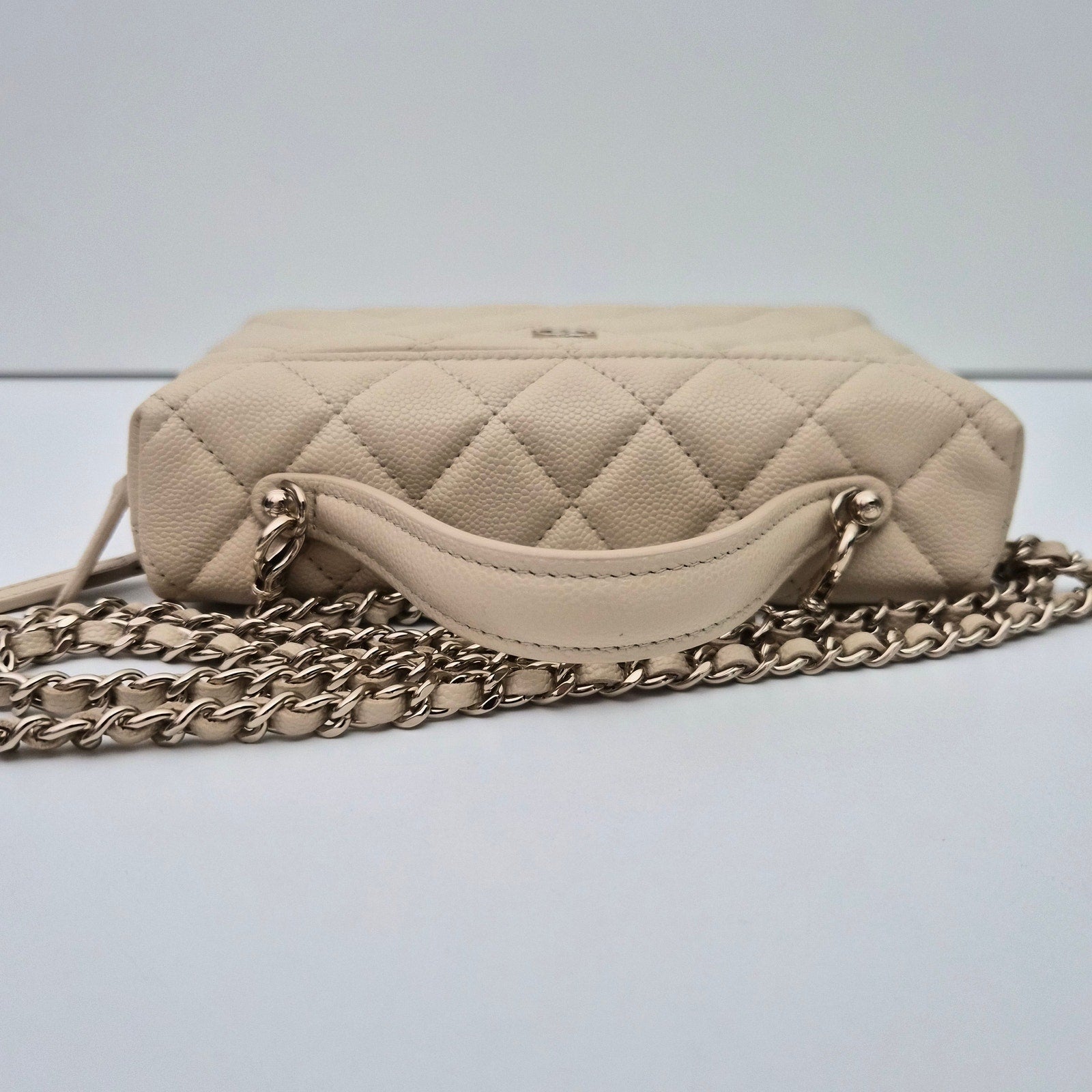 Chanel Caviar Quilted Top Handle Slim Vanity With Chain Beige