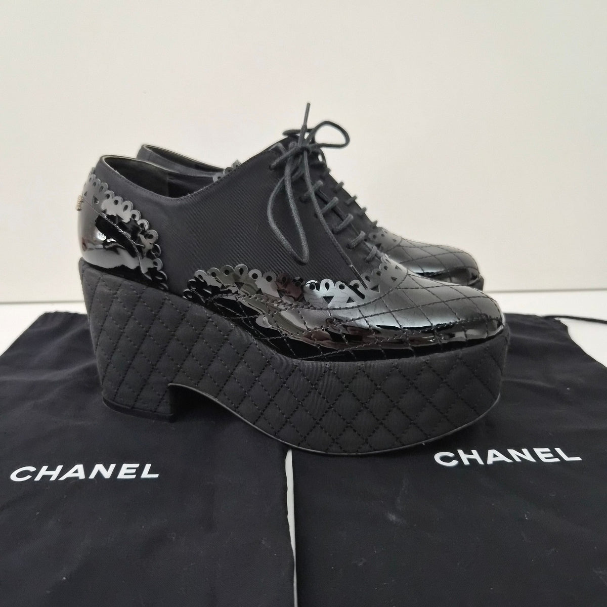 Chanel Black Quilted Patent Platform Lace-Up Oxfords US 6.5 / EU 36.5