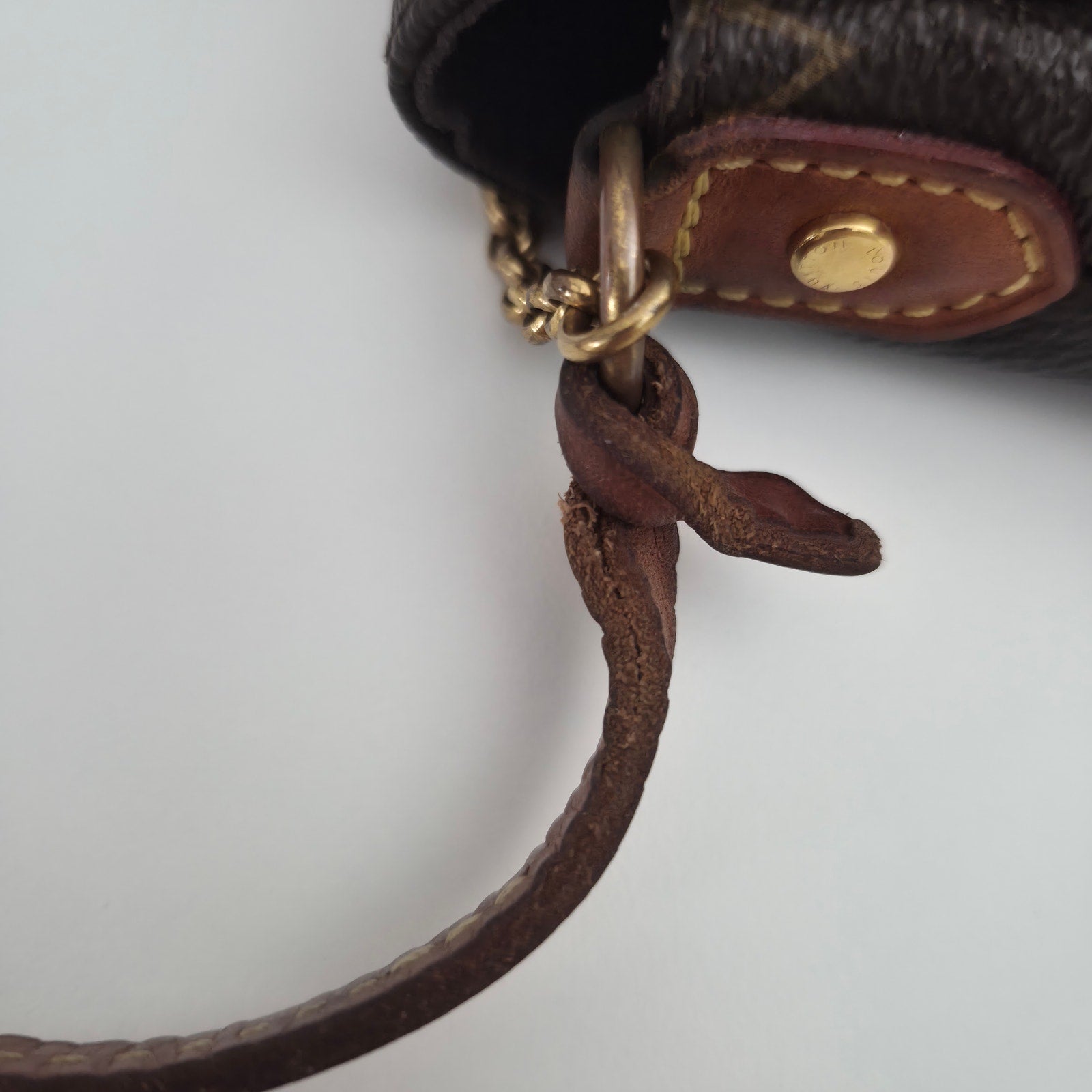 Louis Vuitton Monogram Favorite MM Crossbody