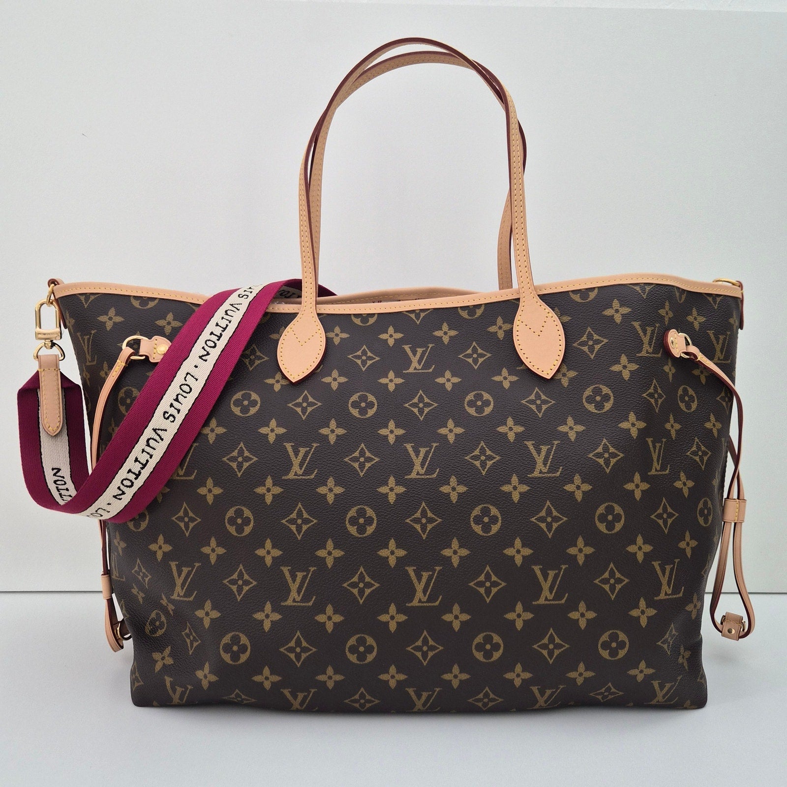 Louis Vuitton Travels With Grace Coddington Neverfull Inside Out GM