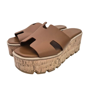 Hermes Calfskin Cork Eze 30 Sandals 36 Gold