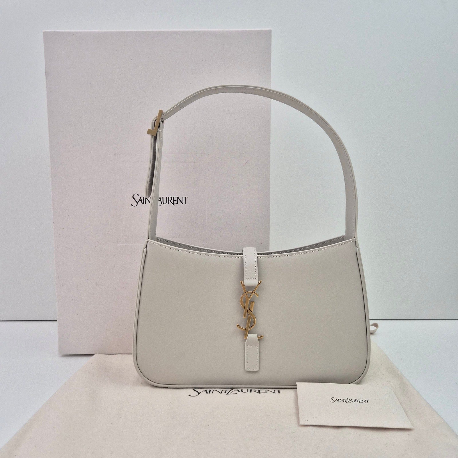 Saint Laurent Smooth Calfskin Le 5 A 7 Hobo White