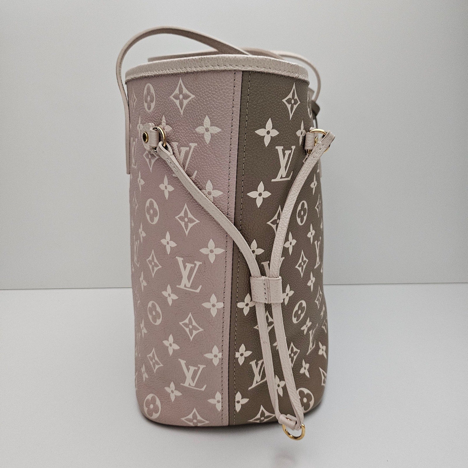 Louis Vuitton Neverfull NM Tote Spring in the City Monogram Empreinte Leather MM Kaki/Beige/Crea