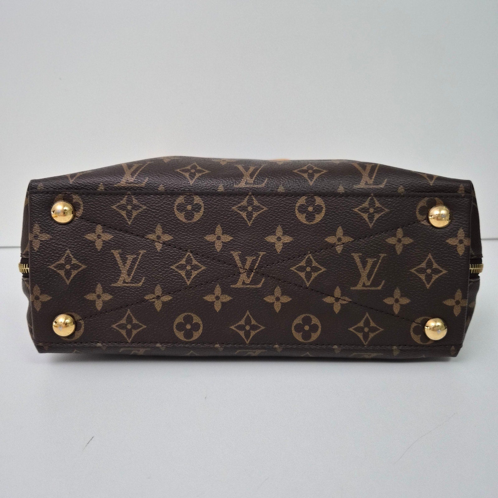 Louis Vuitton Monogram Canvas Voltaire Tote