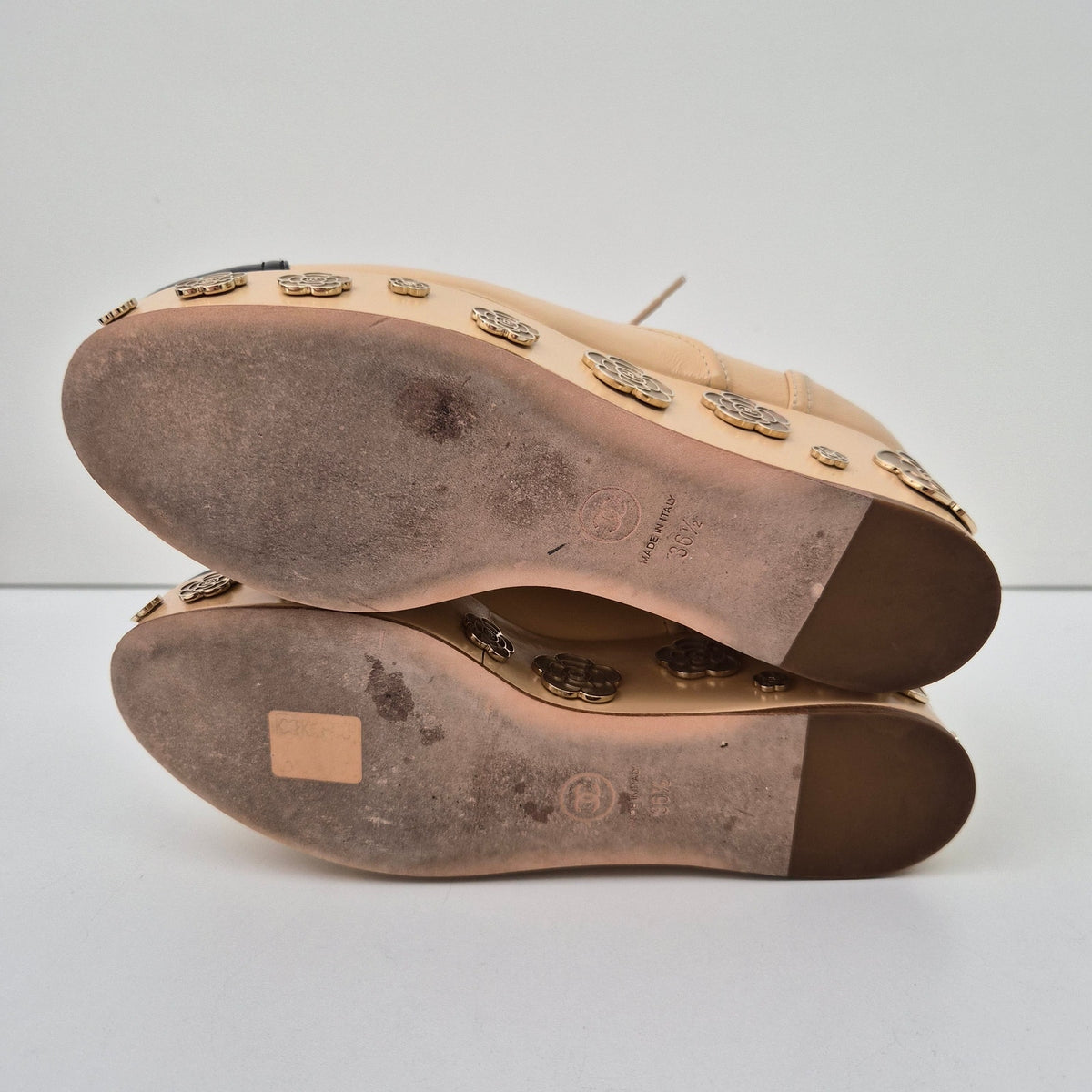 Chanel Beige and Black Camellia Platform Lace-Up Oxfords US 6.5 / EU 36.5