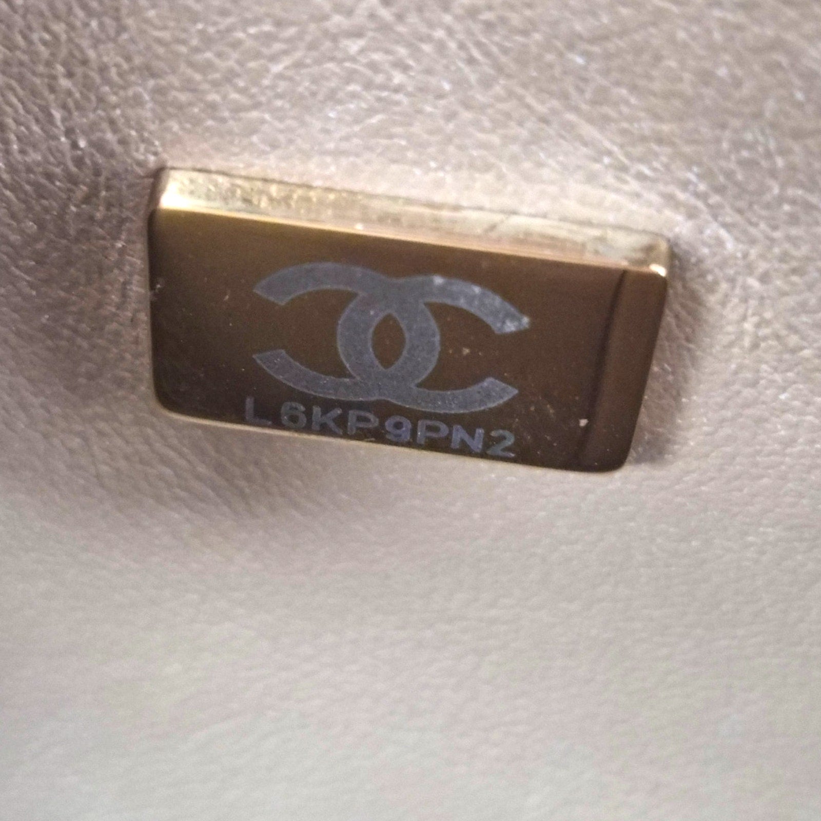 Chanel 22B Medium Classic Flap Lambskin Beige