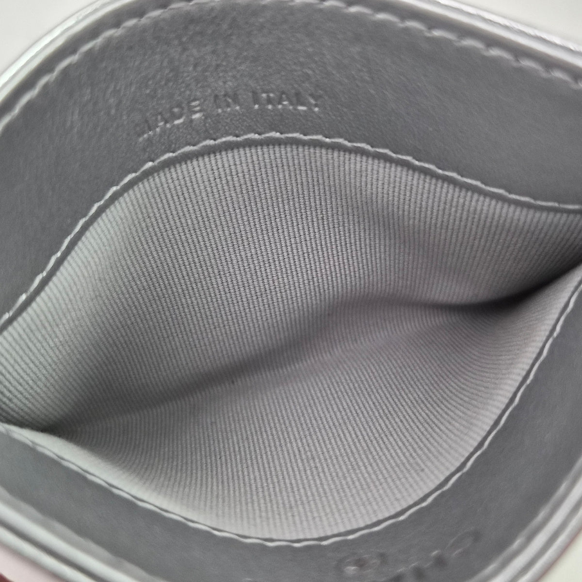 Chanel Silver Caviar Leather Card Holder 2026