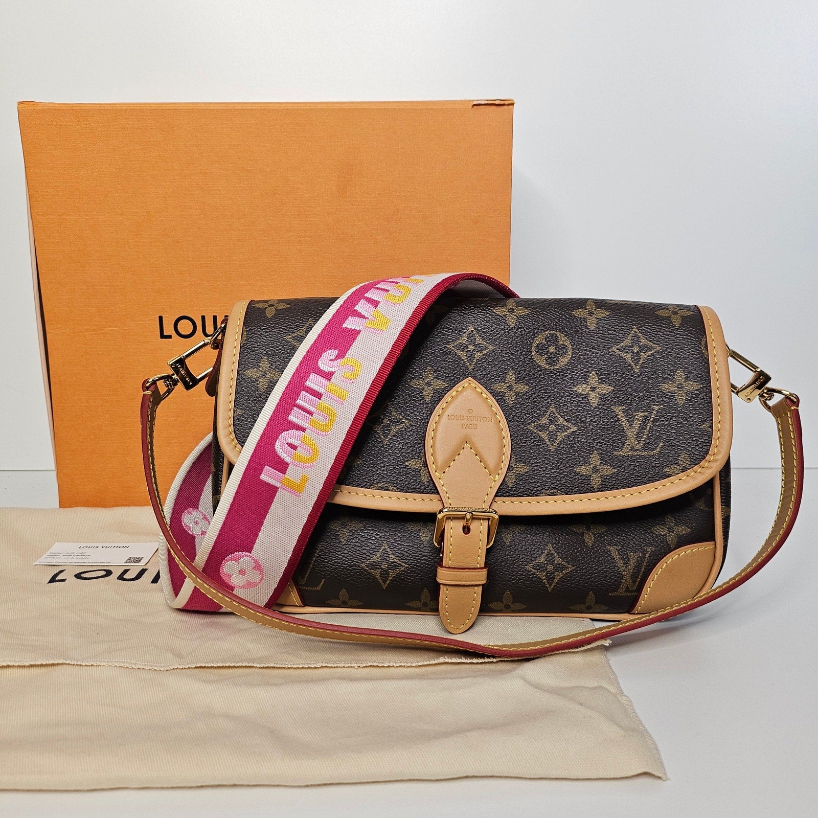 Louis Vuitton Monogram Diane Fuchsia