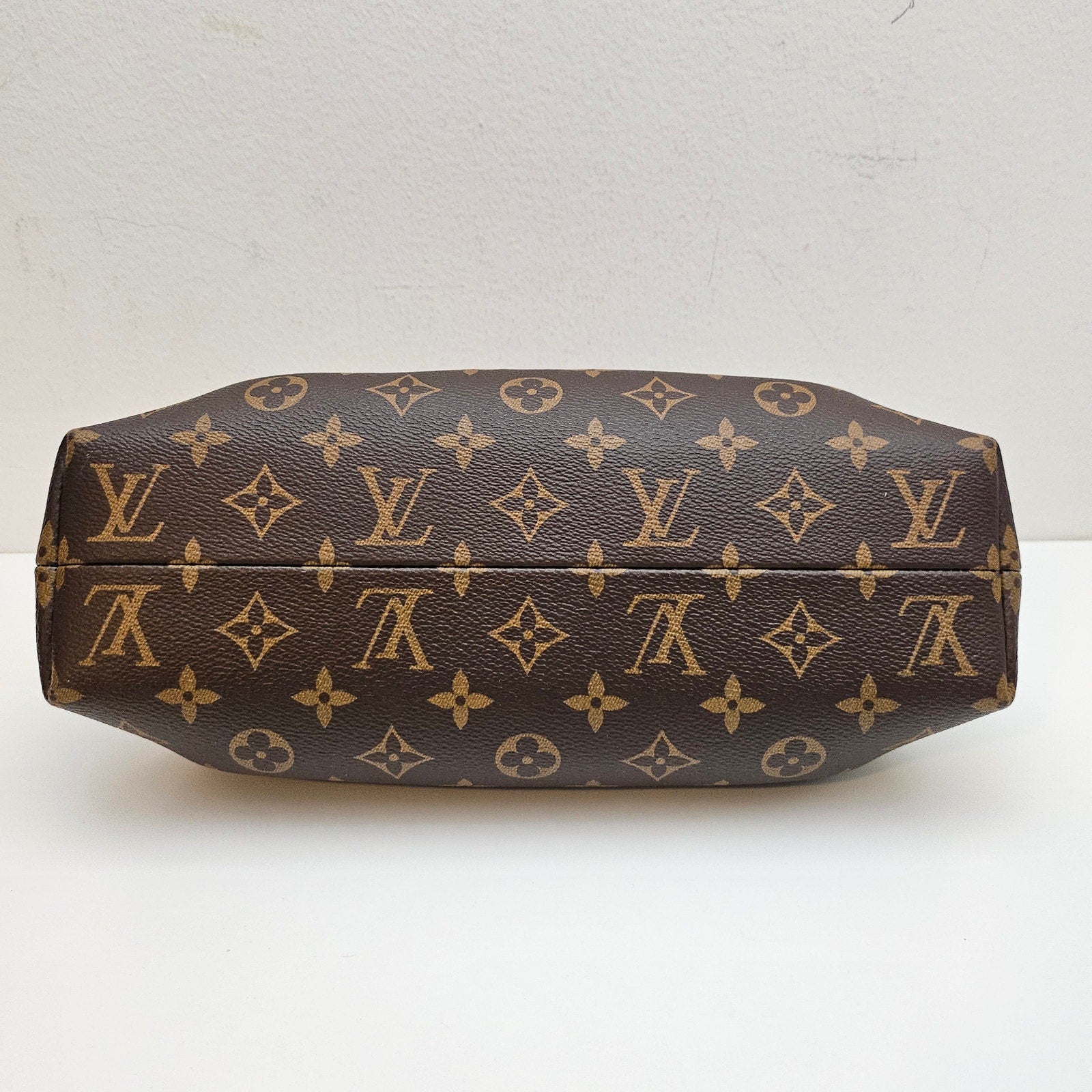 Louis Vuitton Monogram Top Handle Frame Clutch