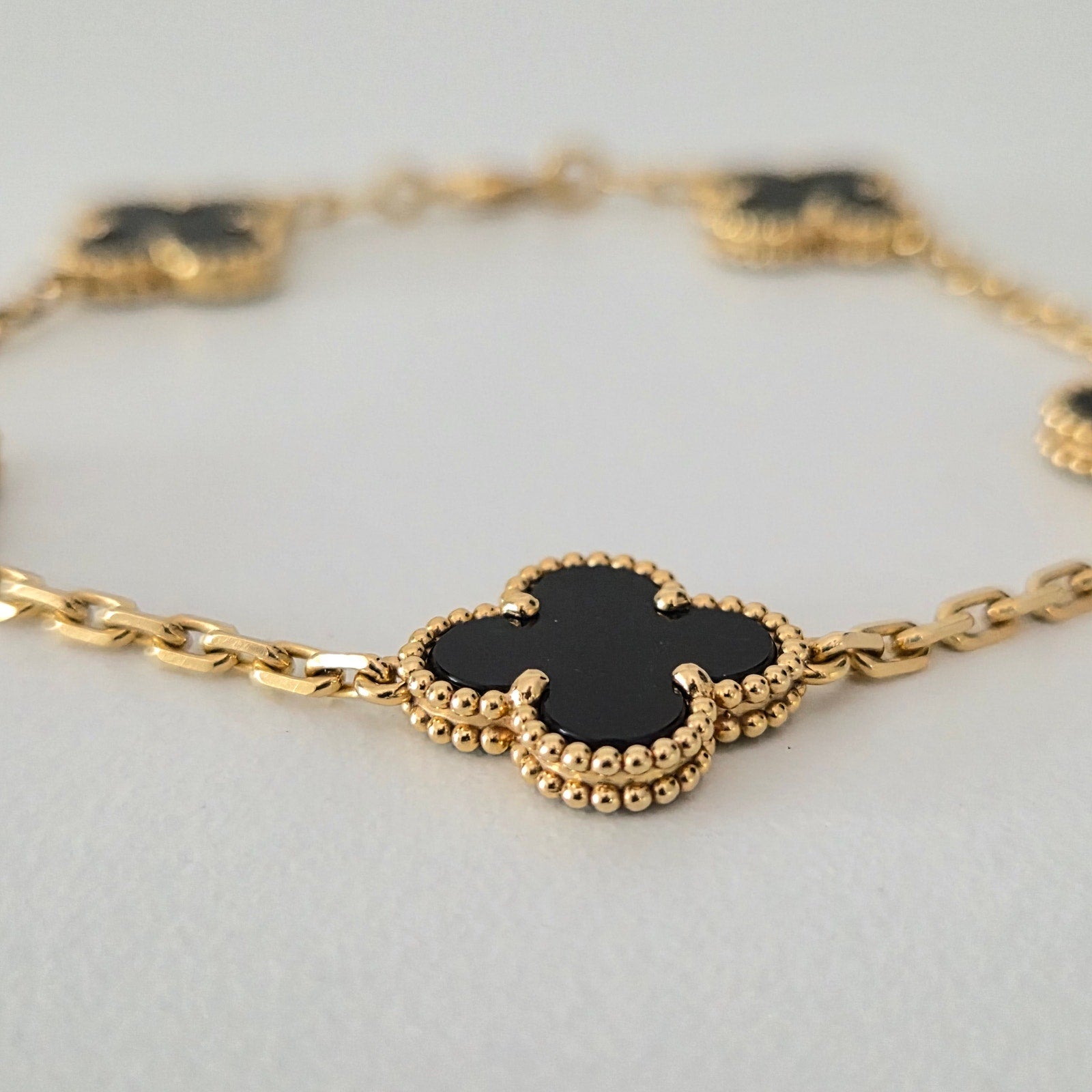 Van Cleef & Arpels Vintage Alhambra 5 Motifs Bracelet 18K Yellow Gold and Onyx