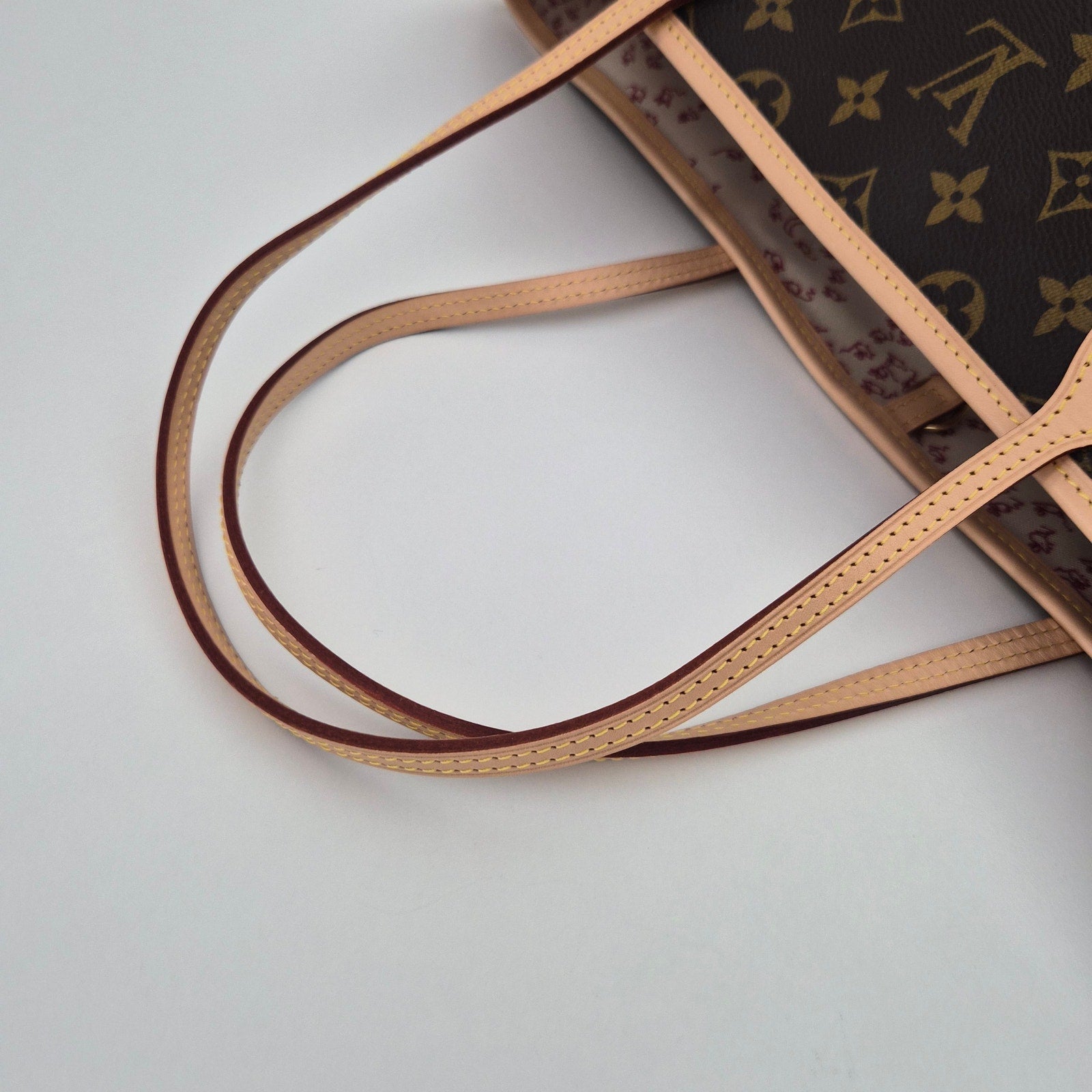 Louis Vuitton Travels With Grace Coddington Neverfull Inside Out GM