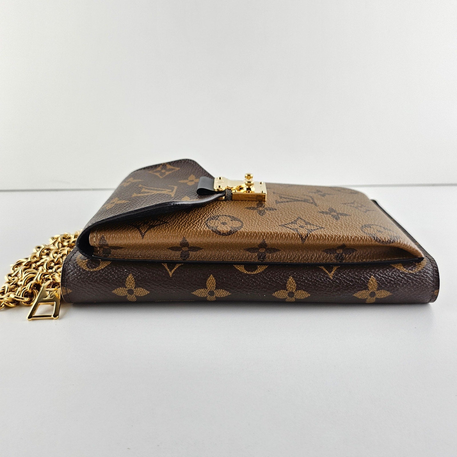 Louis Vuitton Vertical Zippy Metis Chain Wallet Reverse Monogram